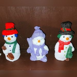 3 snowmen (cement)